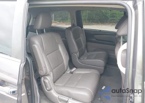 2011 Honda Odyssey Ex-L z USA, uszkodzony, nr VIN 5FNRL5H63BB072156